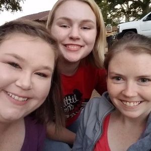 Meet your Posher, Zoe